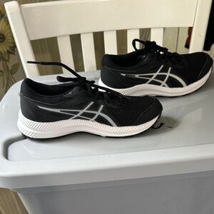 Black and White Athletic Sneakers